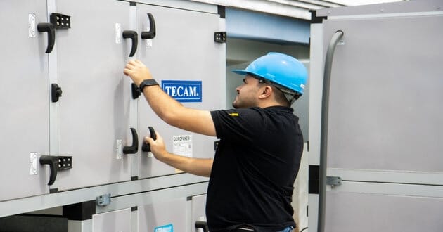 asesoría en instalaciones de energía de potencia y control